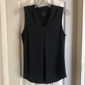 Women's Black Sleeveless Top